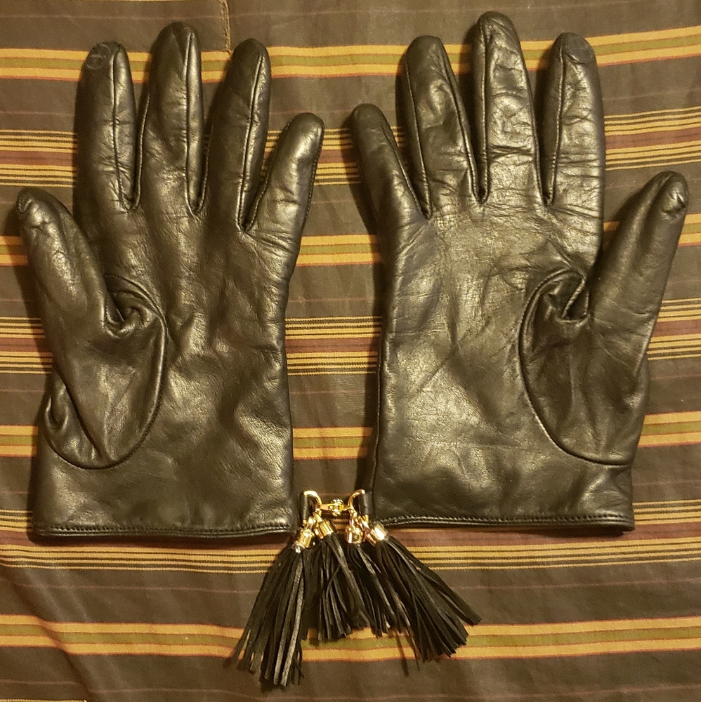 Henri Bendel Black Leather Gloves